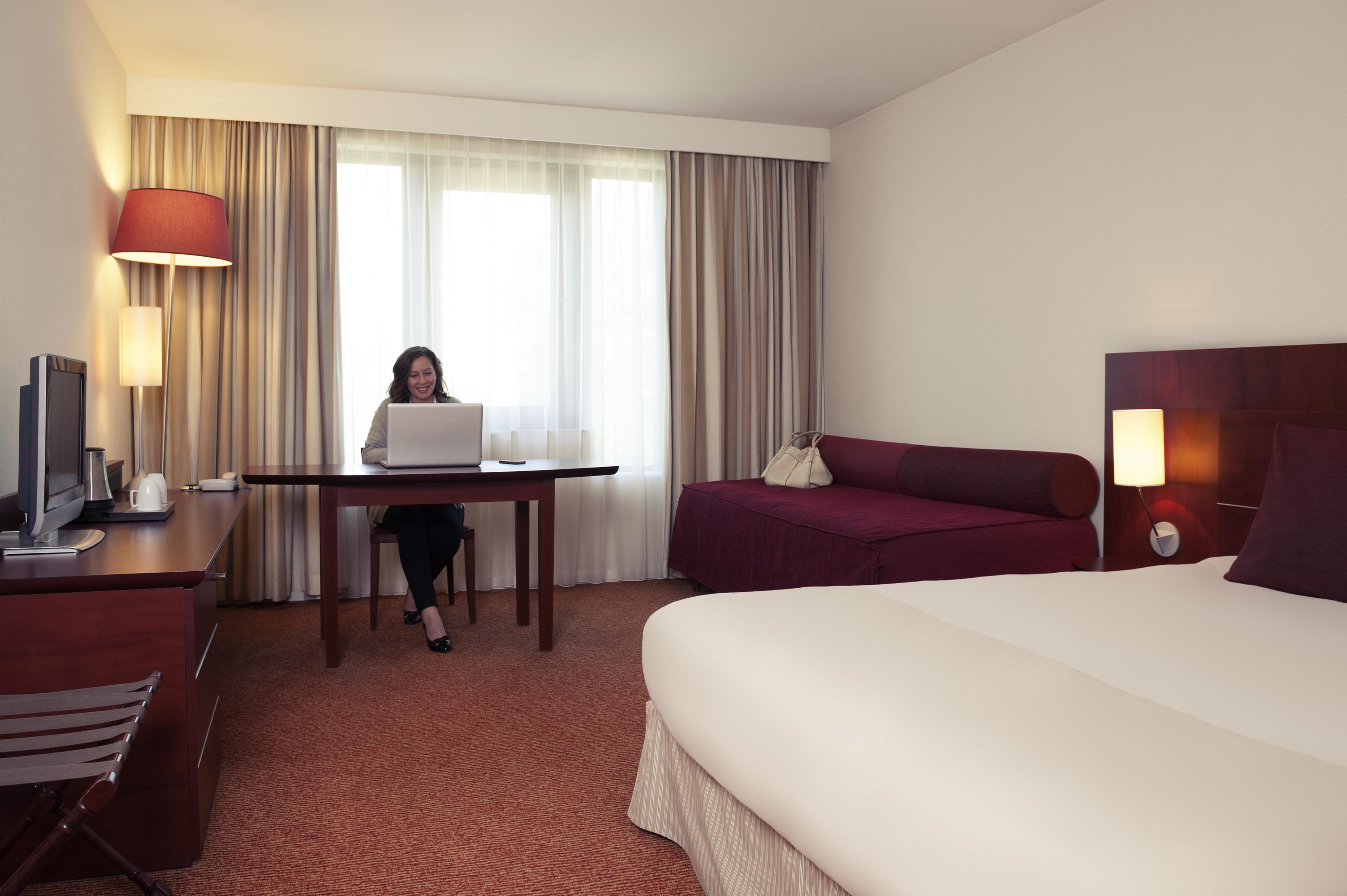 Mercure Hotel Brussels Airport Диегем Екстериор снимка