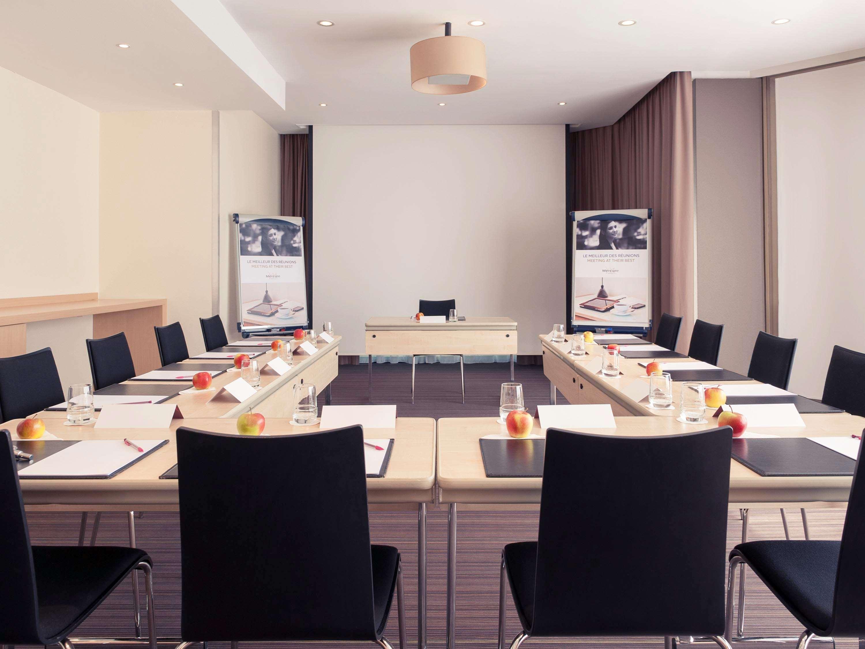Mercure Hotel Brussels Airport Диегем Екстериор снимка