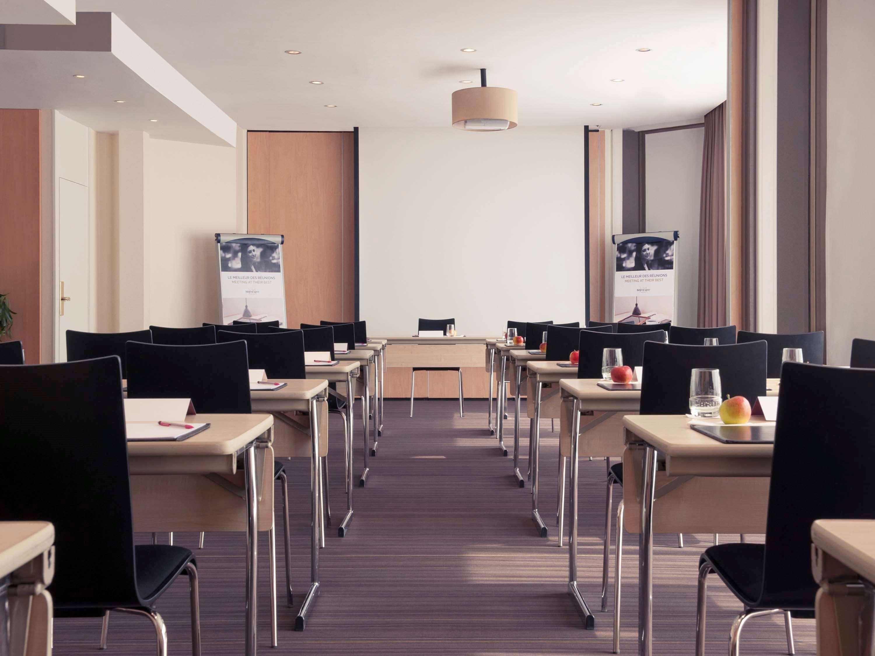 Mercure Hotel Brussels Airport Диегем Екстериор снимка