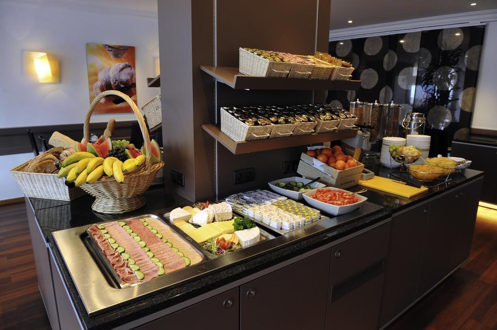 Mercure Hotel Brussels Airport Диегем Екстериор снимка