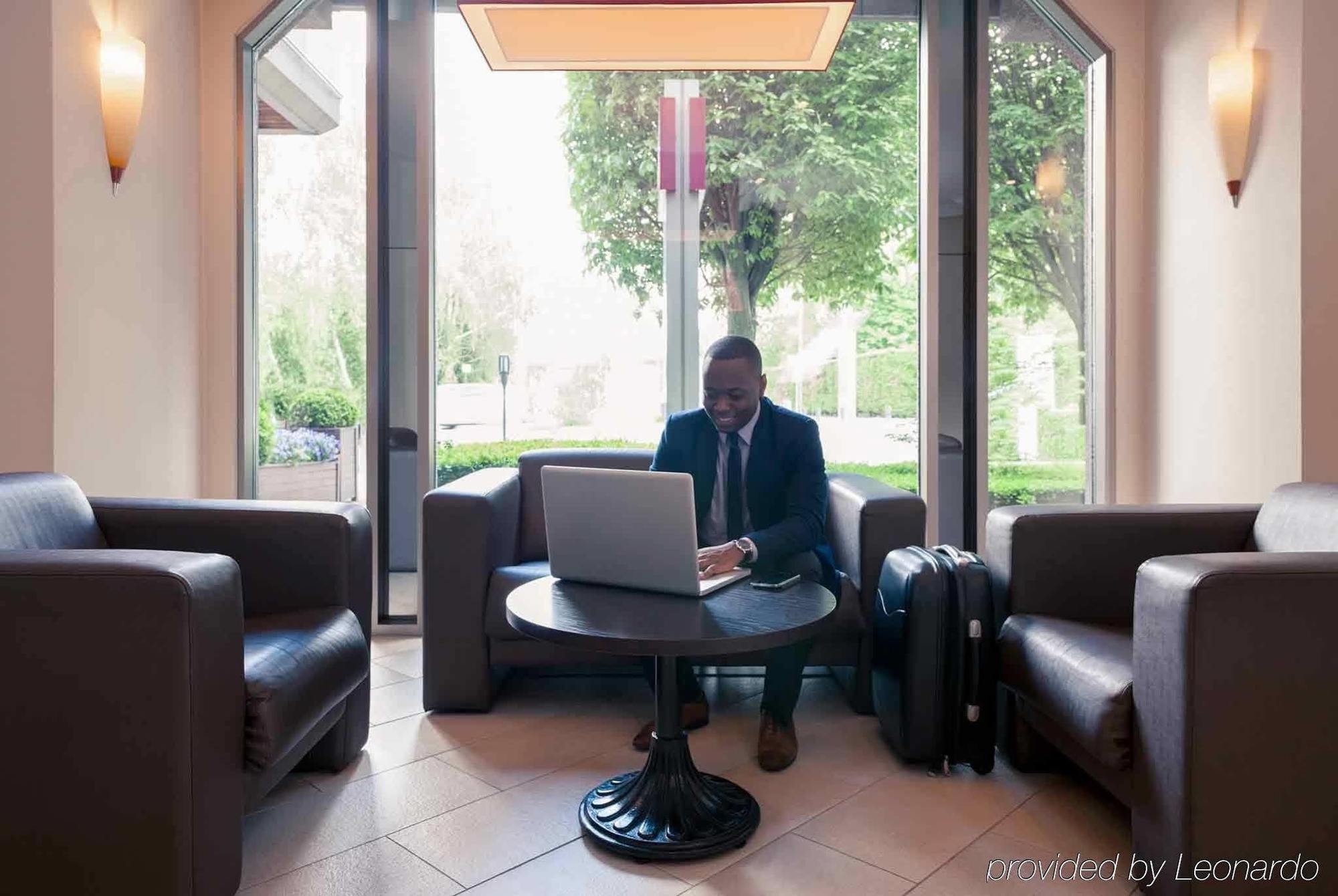 Mercure Hotel Brussels Airport Диегем Екстериор снимка